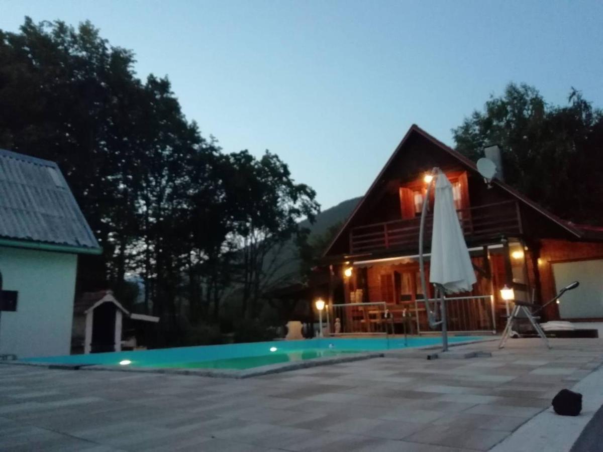 Holiday House Vale Verde Korenica Exterior photo